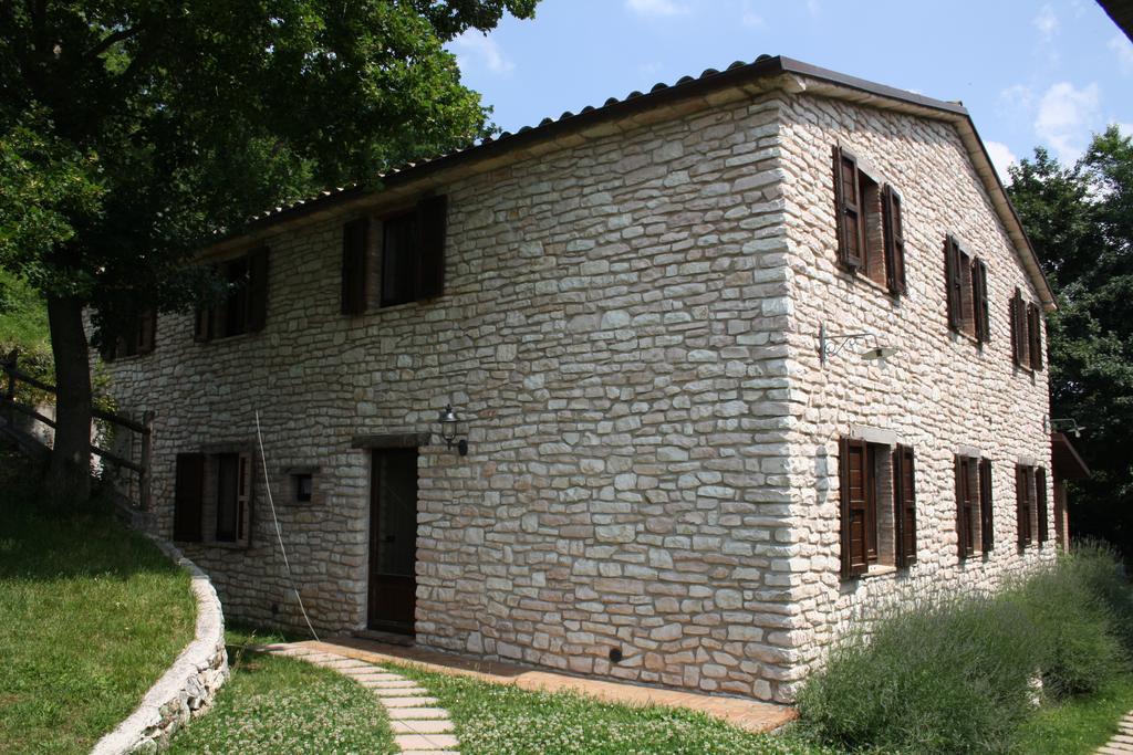 Agriturismo Valdifiori Sassoferrato Exterior foto