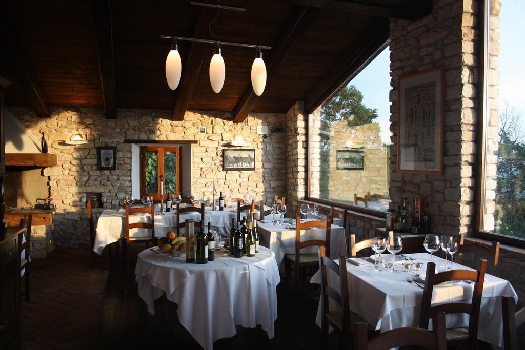 Agriturismo Valdifiori Sassoferrato Exterior foto