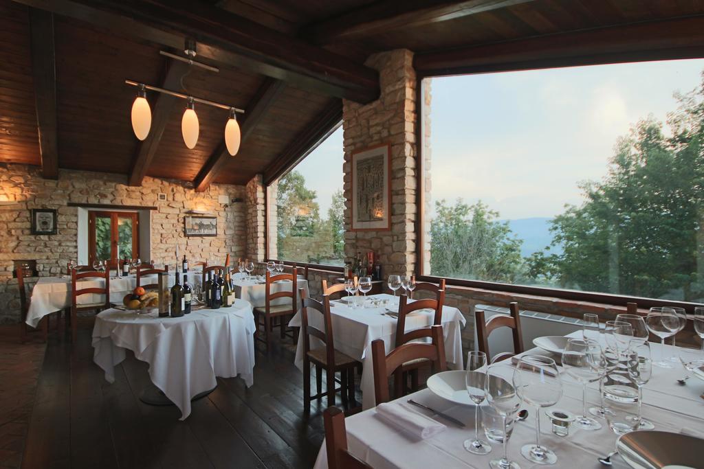 Agriturismo Valdifiori Sassoferrato Exterior foto