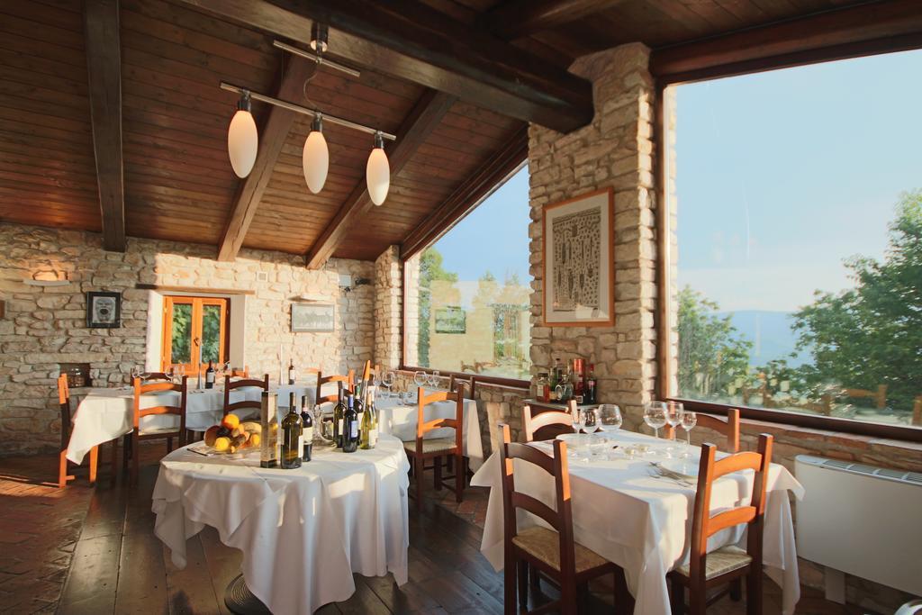 Agriturismo Valdifiori Sassoferrato Exterior foto
